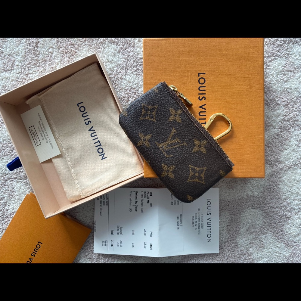 Louis Vuitton key pouch